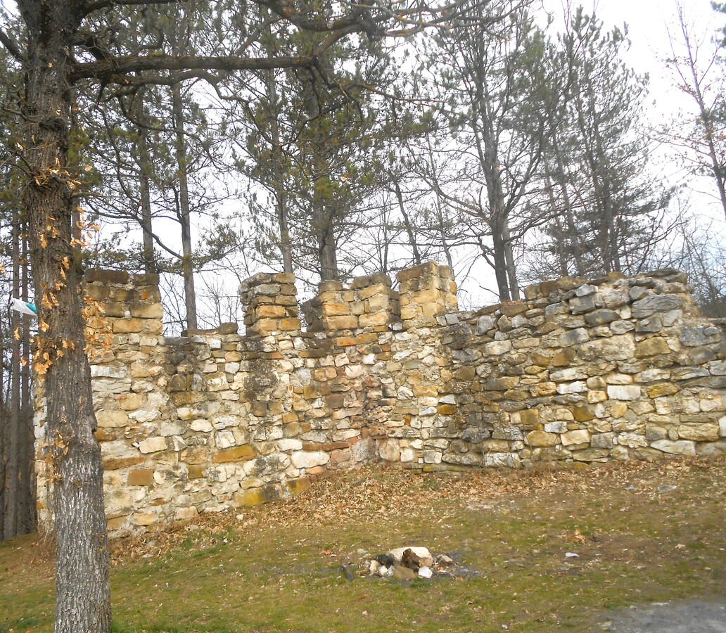 Remains of the walls of Lilyashka fortress near Vratsa